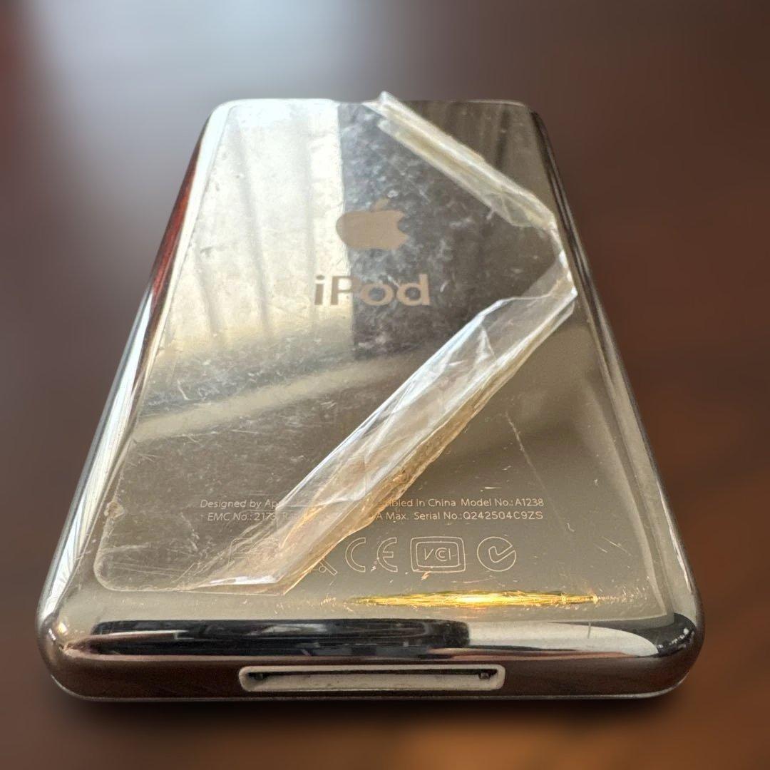 アップル iPod Classic 160GB シルバー ジャンク 中古品