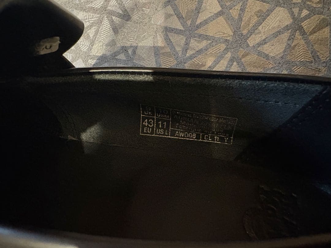 ゆ様。Dr. Martens ブラック ローファー エイドリアン スナッフル