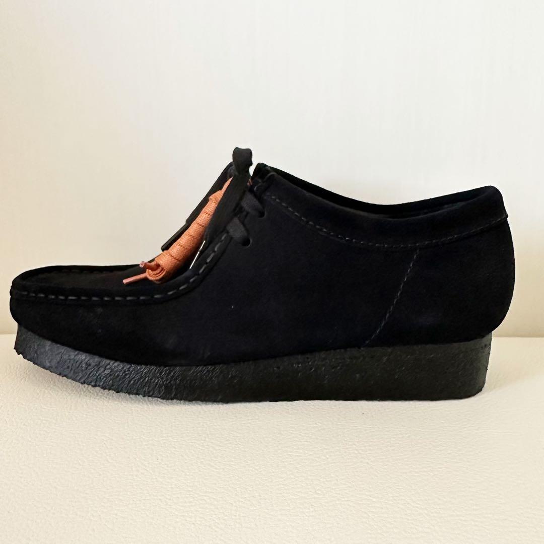 【新品】クラークス CLARKS ワラビー ブラックスエード 26cm
