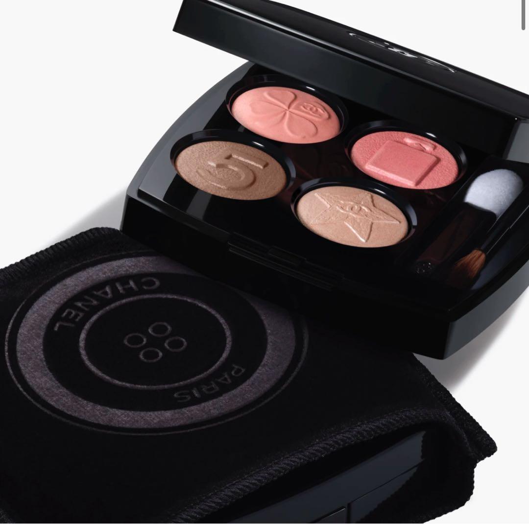 CHANEL レ キャトル オンブル アイシャドウ