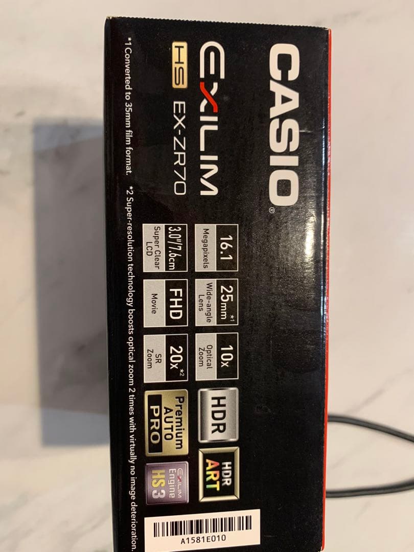 【美品】箱有り CASIO デジタルカメラ EXILIM EX-ZR70PK