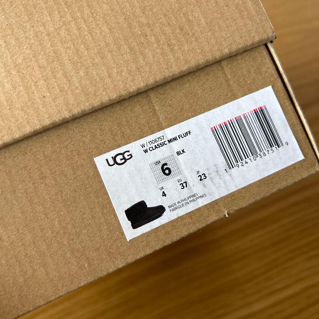 moiaさま専用UGG CLASSIC MINI FLUFF