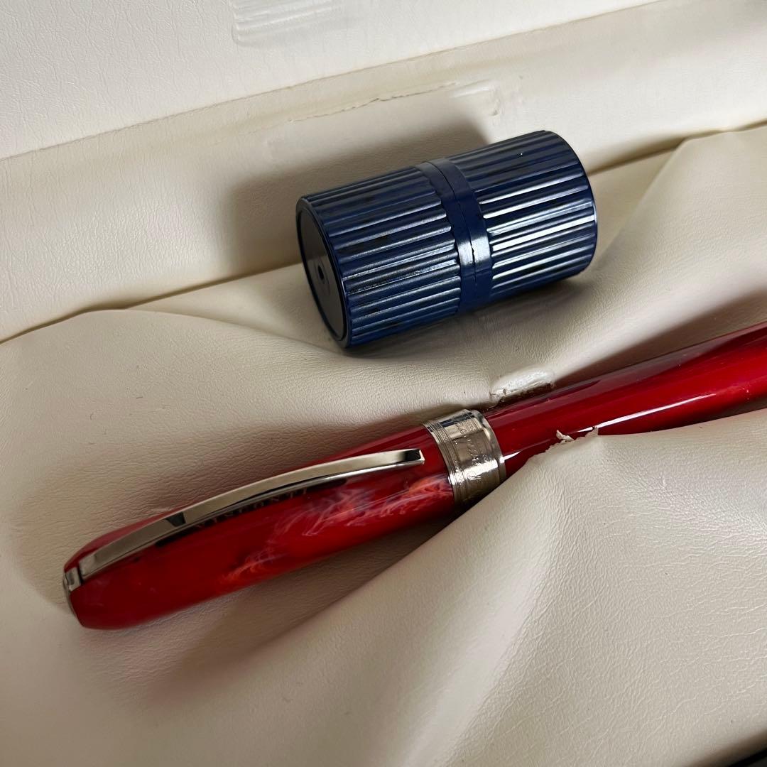 ビスコンティ VISCONTI 万年筆 赤 オリジナルボックス付き