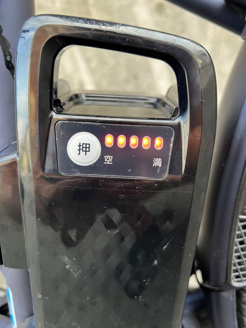 パナソニック　電動アシスト自転車 ネイビー 前バスケット付き