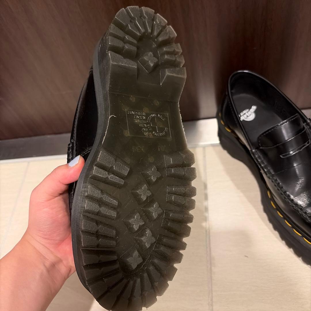 Dr.Martens ローファー