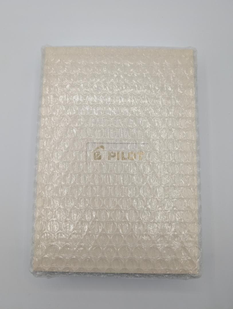 新品 PILOT 万年筆 レディホワイト サクラ / モミジ ペンケースセット