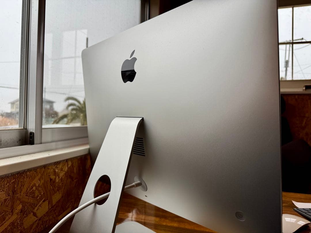 Apple iMac 2017 21.5-inch キーボード・マウス付