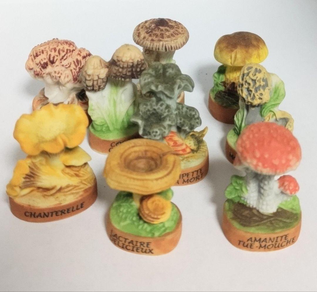 9個セット　きのこ　フェーブ　ミニチュア　置物　飾り　匿名配送
