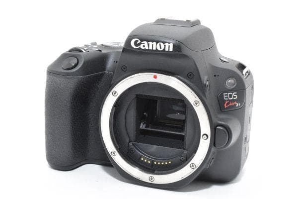 【美品】キャノン Canon EOS Kiss X9 ボディ　一眼レフカメラ