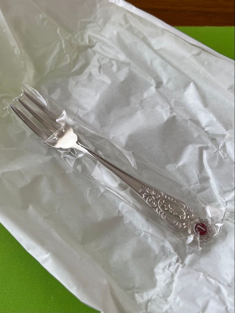 新品 silver950刻印スプーン2本 フォーク2本 木箱入り4本セット