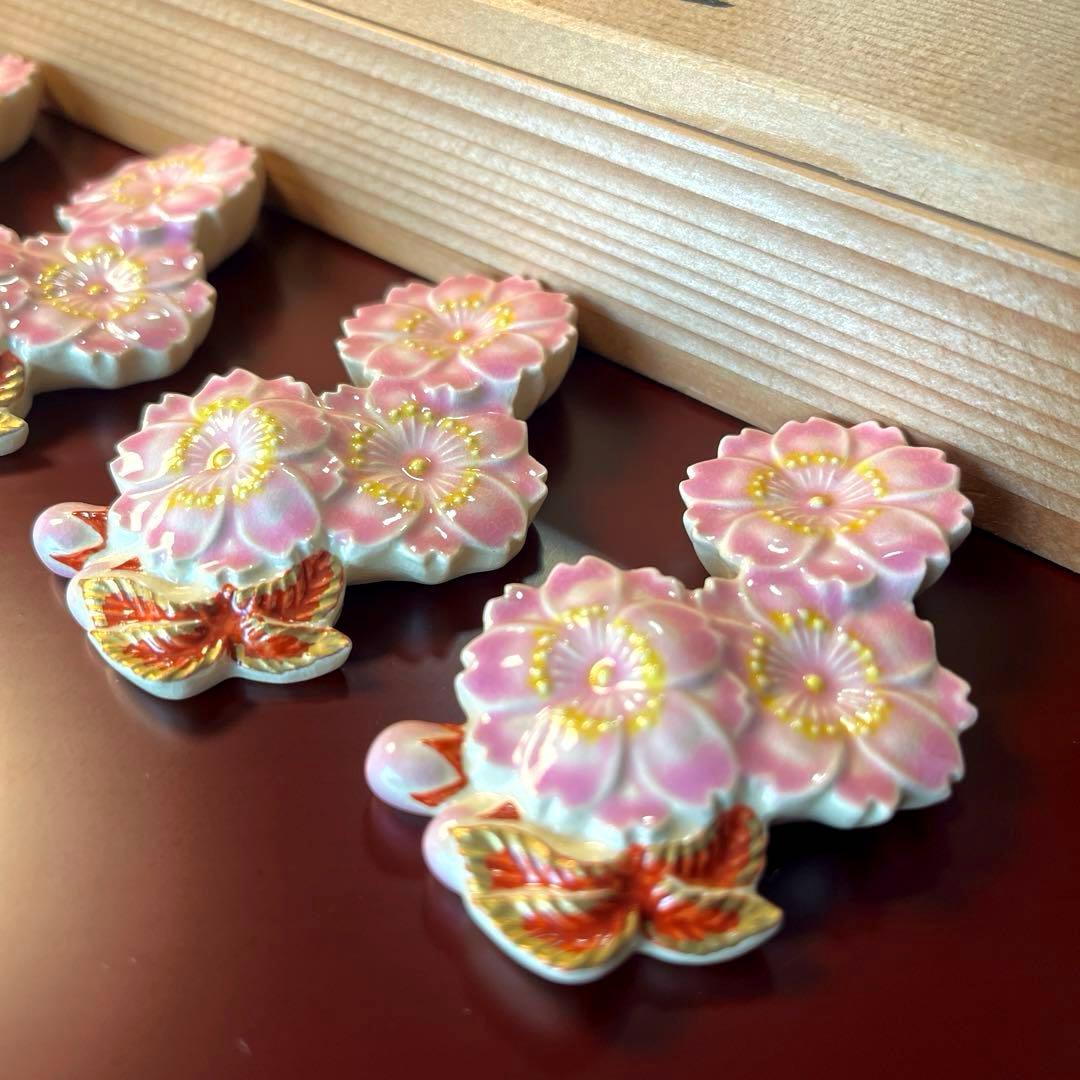 ー京焼 清水焼ー 【超希少】 平安 澤田佳林作 彩色桜 箸置き揃　縁起物