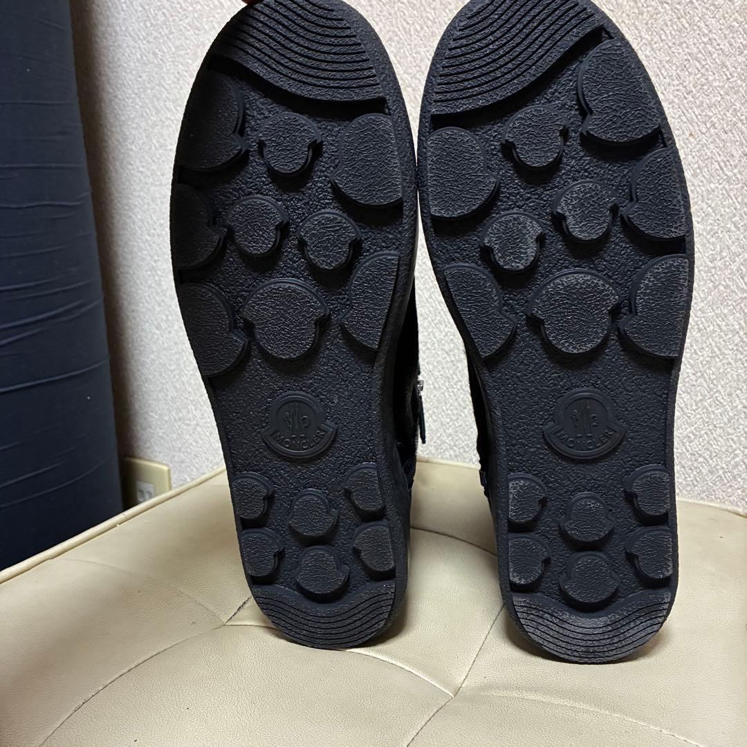 MONCLER ハラコレザーブーツ サイドジップ