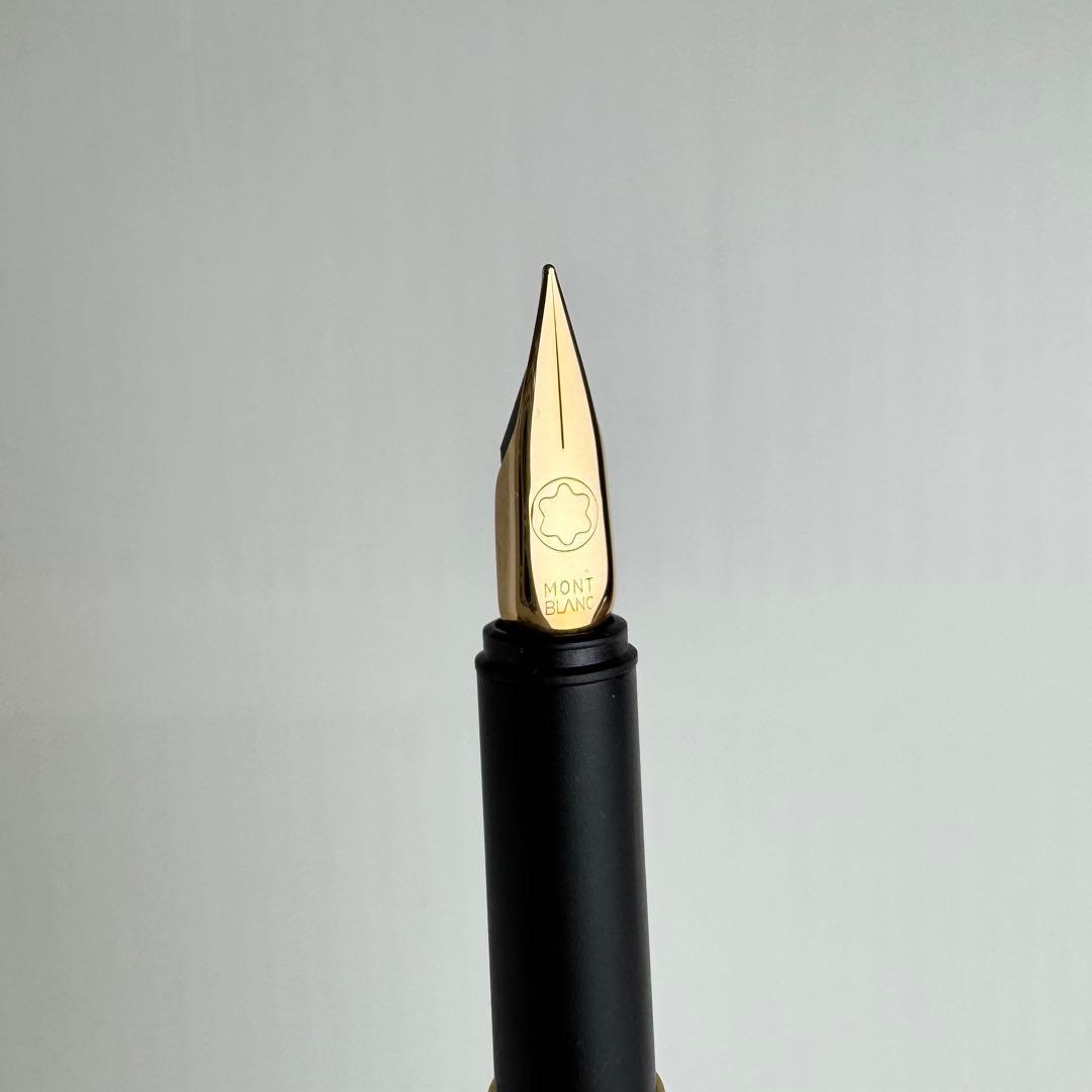 【新品未使用】　'80sモンブラン スリムライン万年筆　ペン先F（細字）　黒色