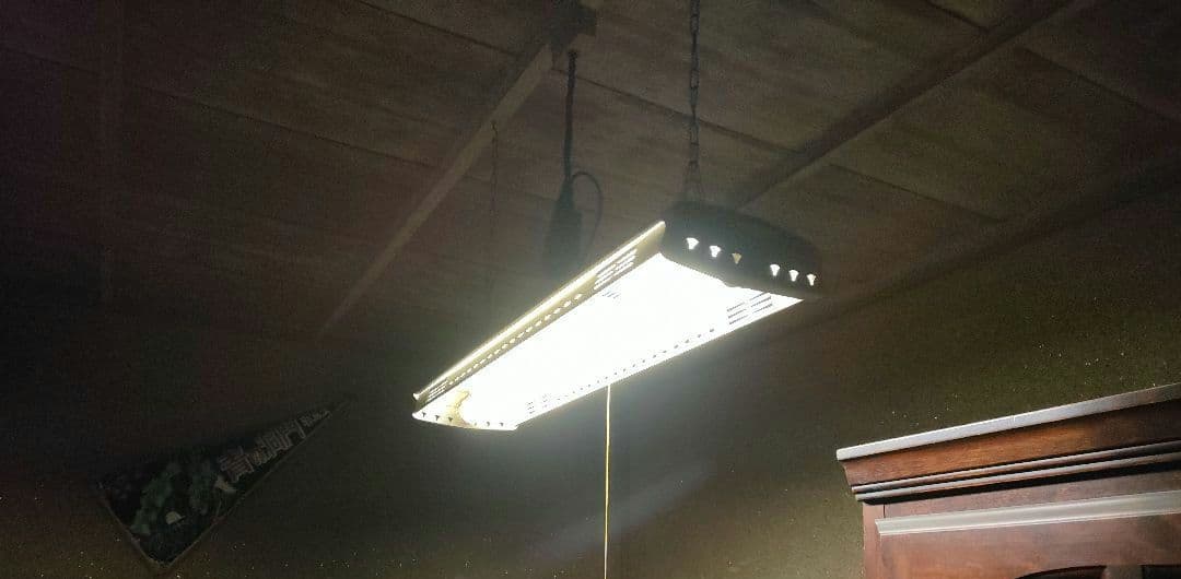 昭和レトロな吊り下げ蛍光灯　松下電器スーパーブライト　ナショナル　レア品