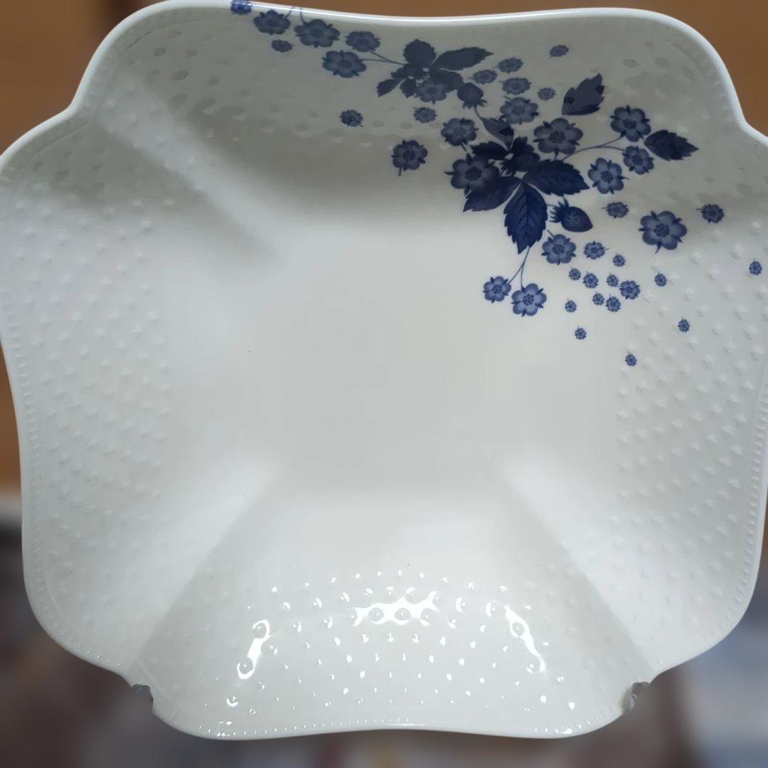 ウェッジウッド　 ストロベリーブルームインディゴ　ボウル大小3点セット