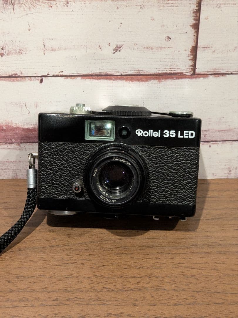Rollei 35 LED 黒 希少なケース付 ジャンク扱い