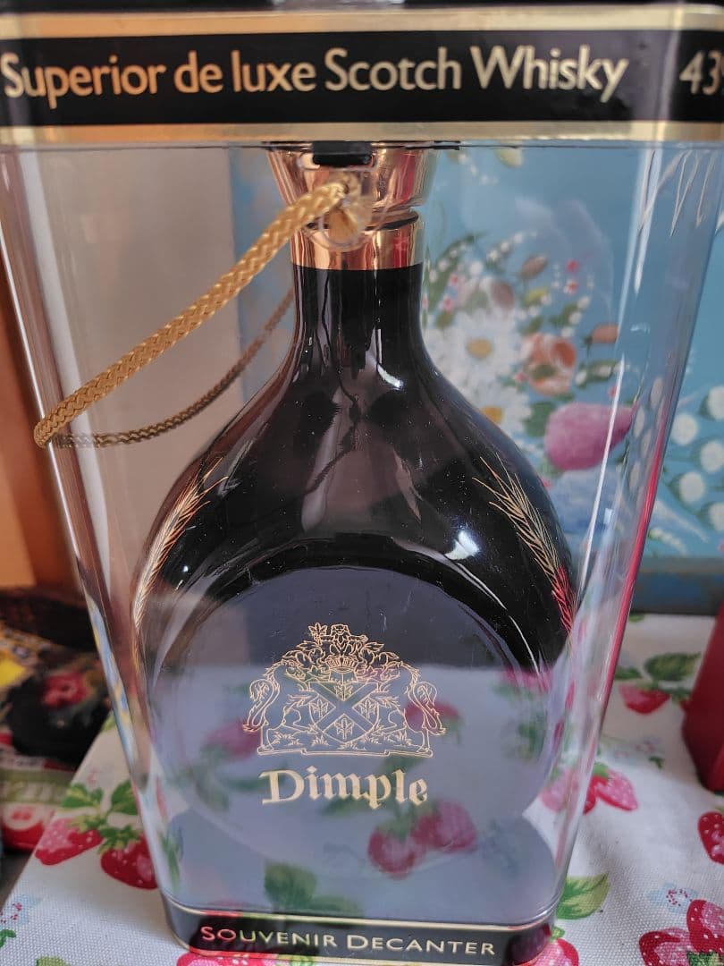 ディンプル　1990年 馬年　デキャンタ　750ml 43% ウイスキー