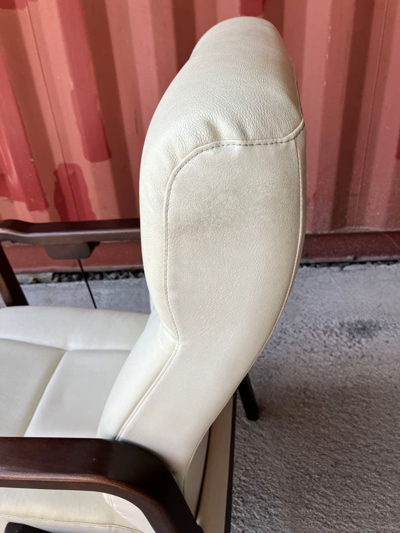 FUJI FURNITURE リクライニングチェアー