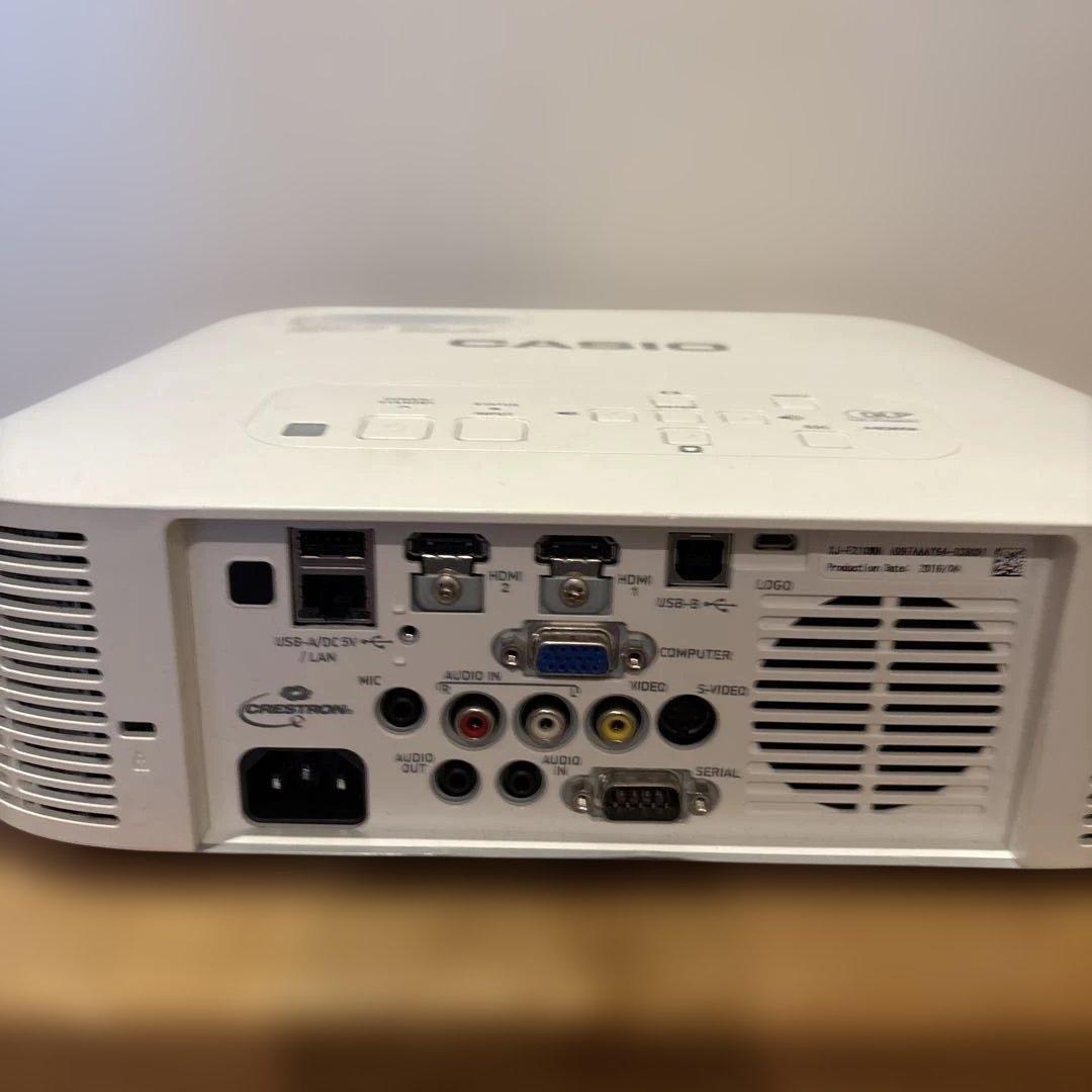 CASIO プロジェクターXJ-F210WN