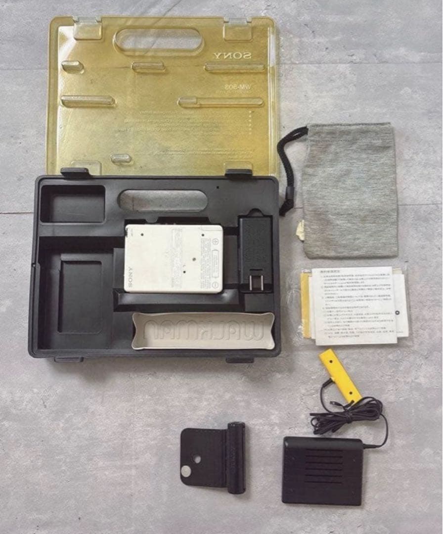 激レア　保証書付　ジャンク SONY WALKMAN WM-503 ウォークマン