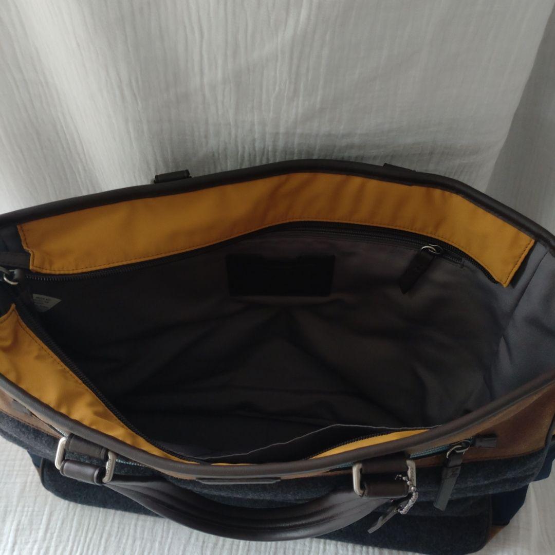 COACH コーチビジネスバッグ 大容量 付属品紛失の為お安くお譲り致します。