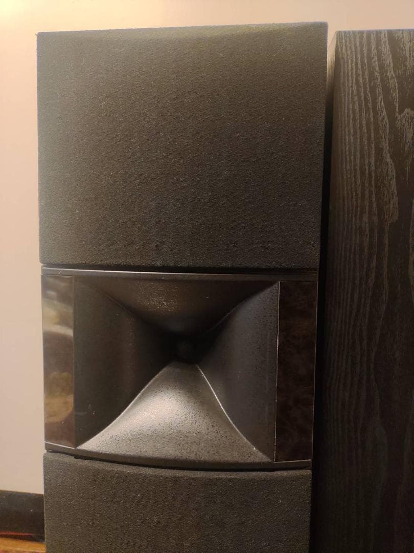 完動美品　【右1本】　JBL SVA1600 ホーン型スピーカー　（左別売）