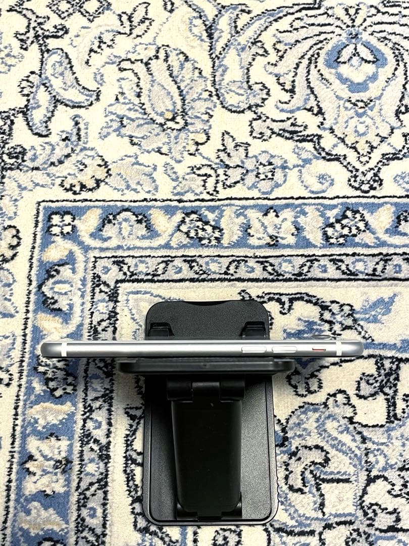 iPhoneSE 第2世代 64GB / SIMフリー