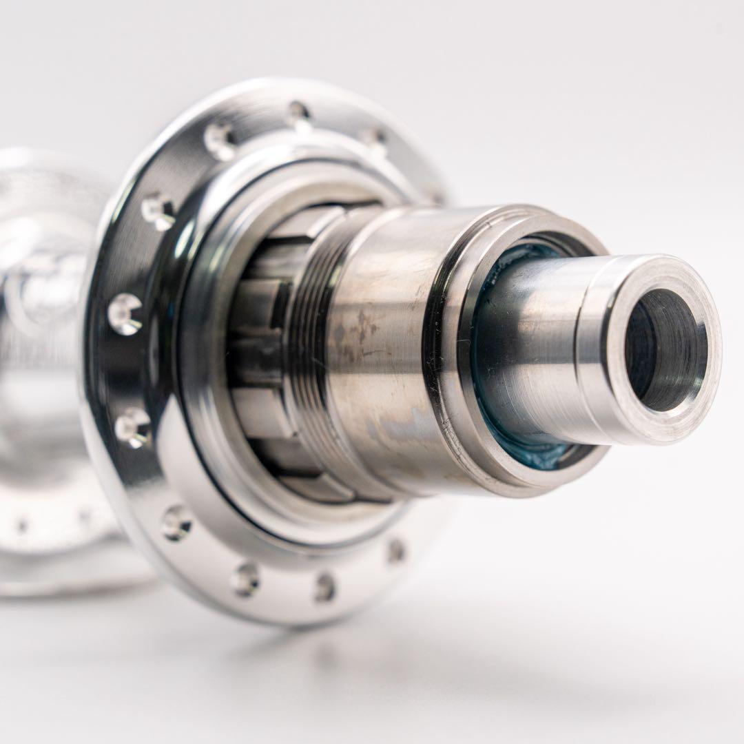 新品 WHITE INDUSTRIES CLD 28H XDR 142×12