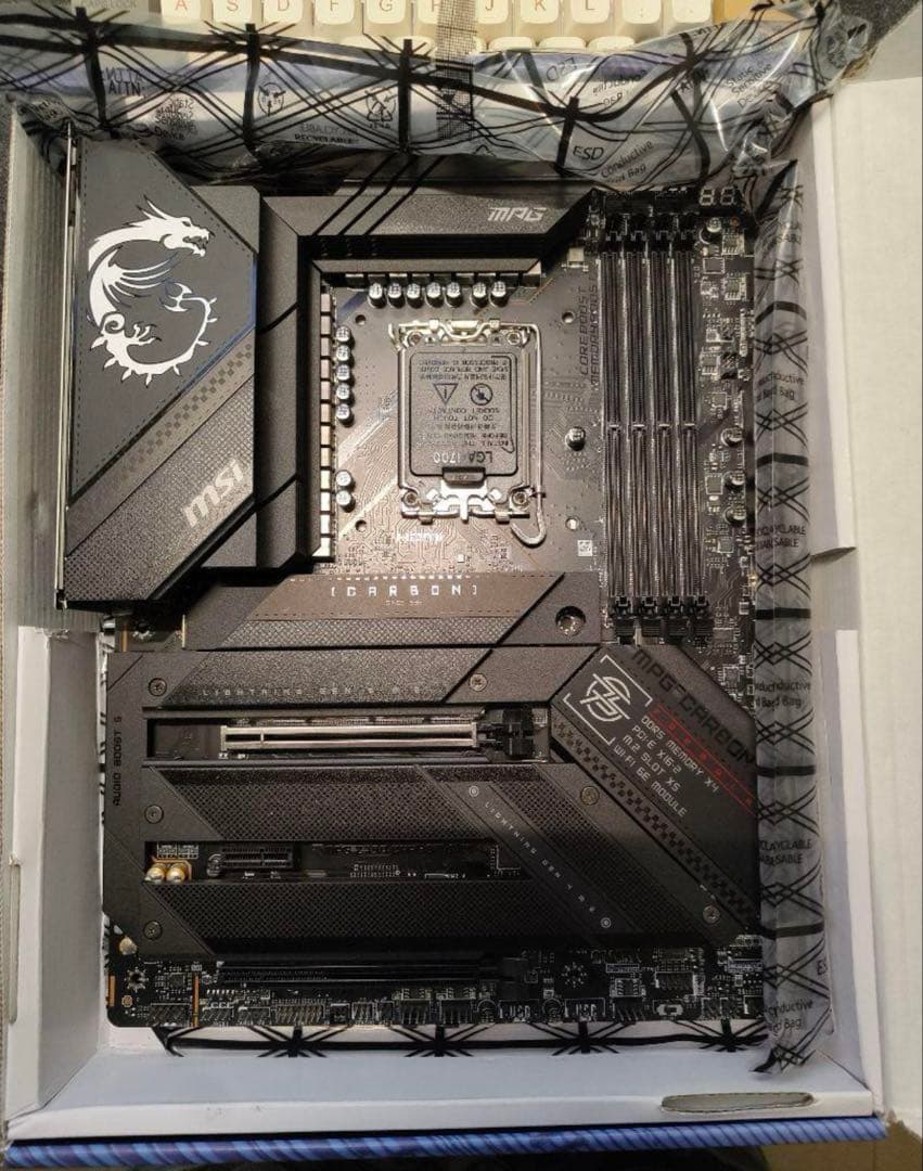 MSI MPG Z790 CARBON WIFI マザーボード