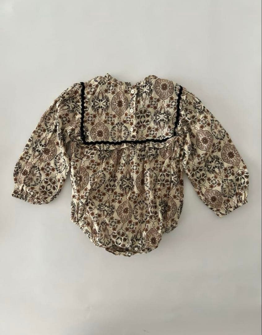 bebeorganic ロンパース