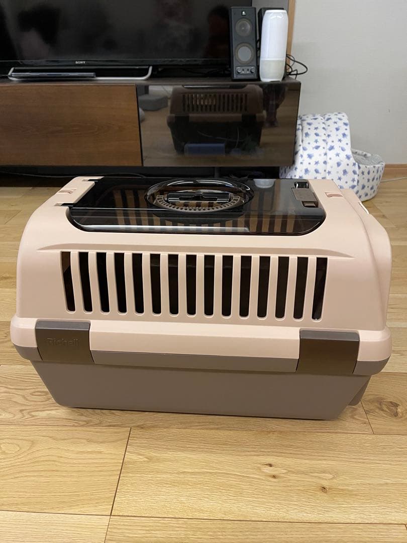 Richell 犬用キャリー ベージュサイズ:中型犬用 / Sサイズの犬4匹