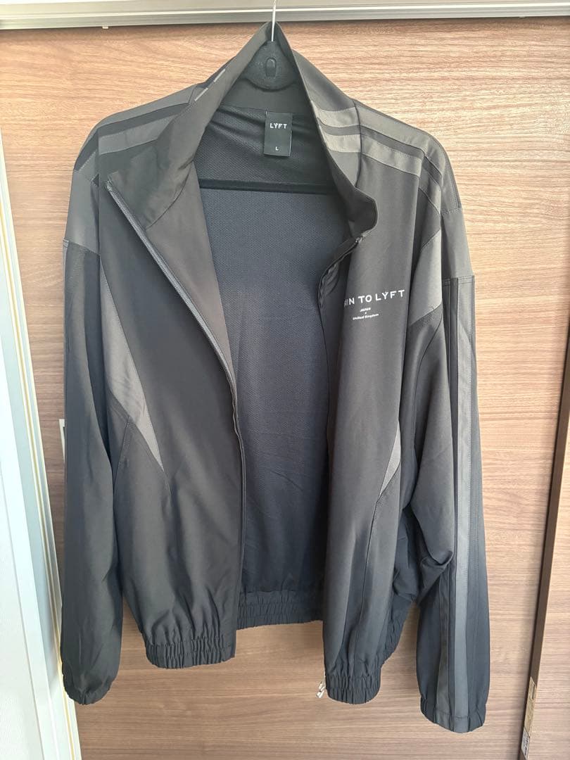 LYFT オーバーサイズトラックジャケット　店舗限定　オールブラック