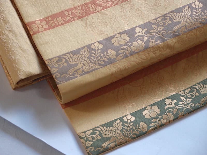 織りの九寸名古屋帯（横段に唐花文）長373 正絹美品