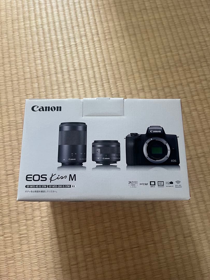 【携帯用バッグ付き】 Canon EOS Kiss M ホワイト レンズキット