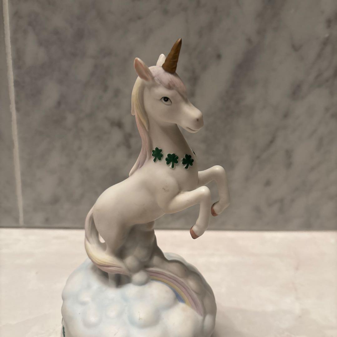 アメリカ80年代名門レフトン社美しいユニコーンのオルゴール陶器オブジェ
