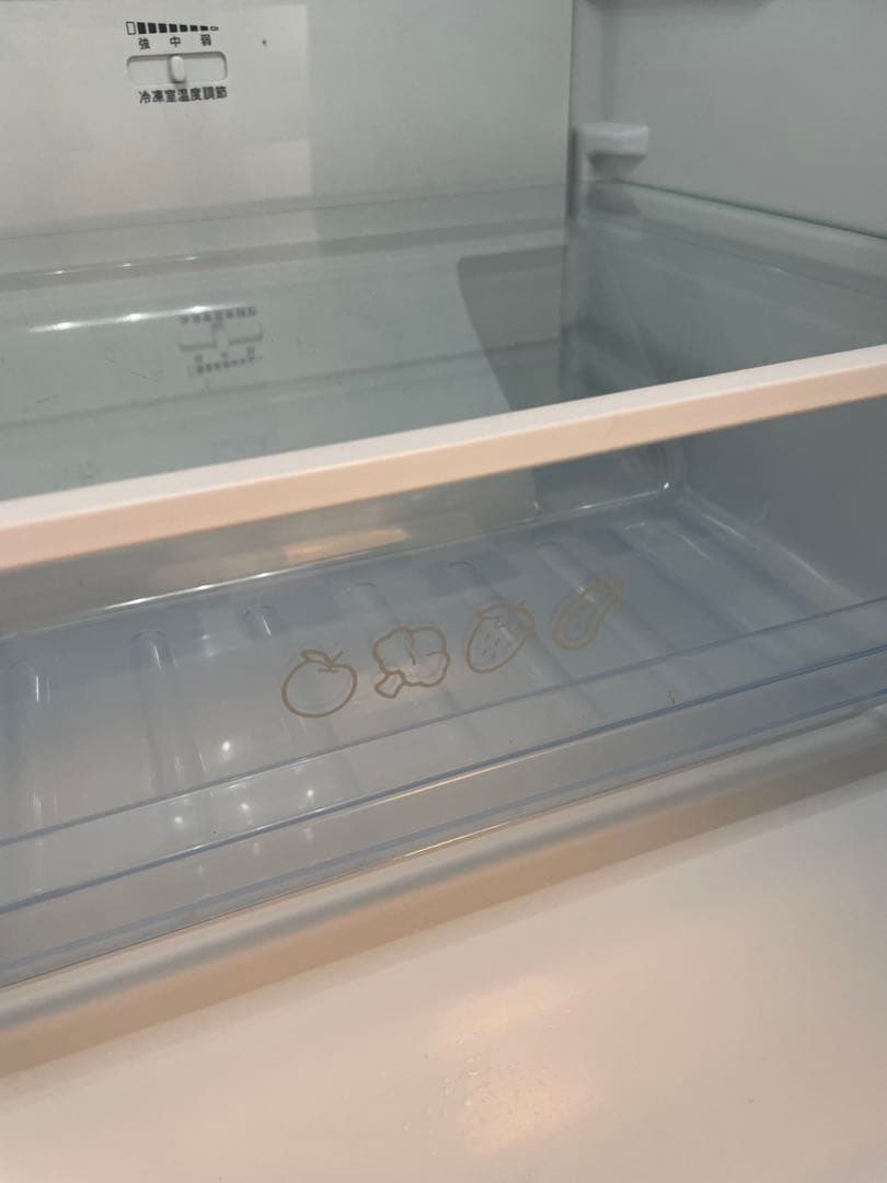 ハイセンス製 HR-D1304 130L 2ドア冷蔵庫(22年製)