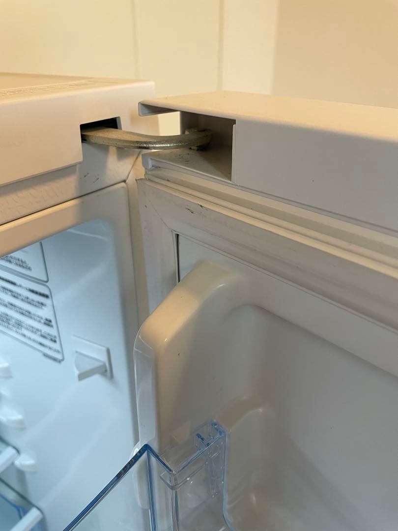 ハイセンス製 HR-D1304 130L 2ドア冷蔵庫(22年製)