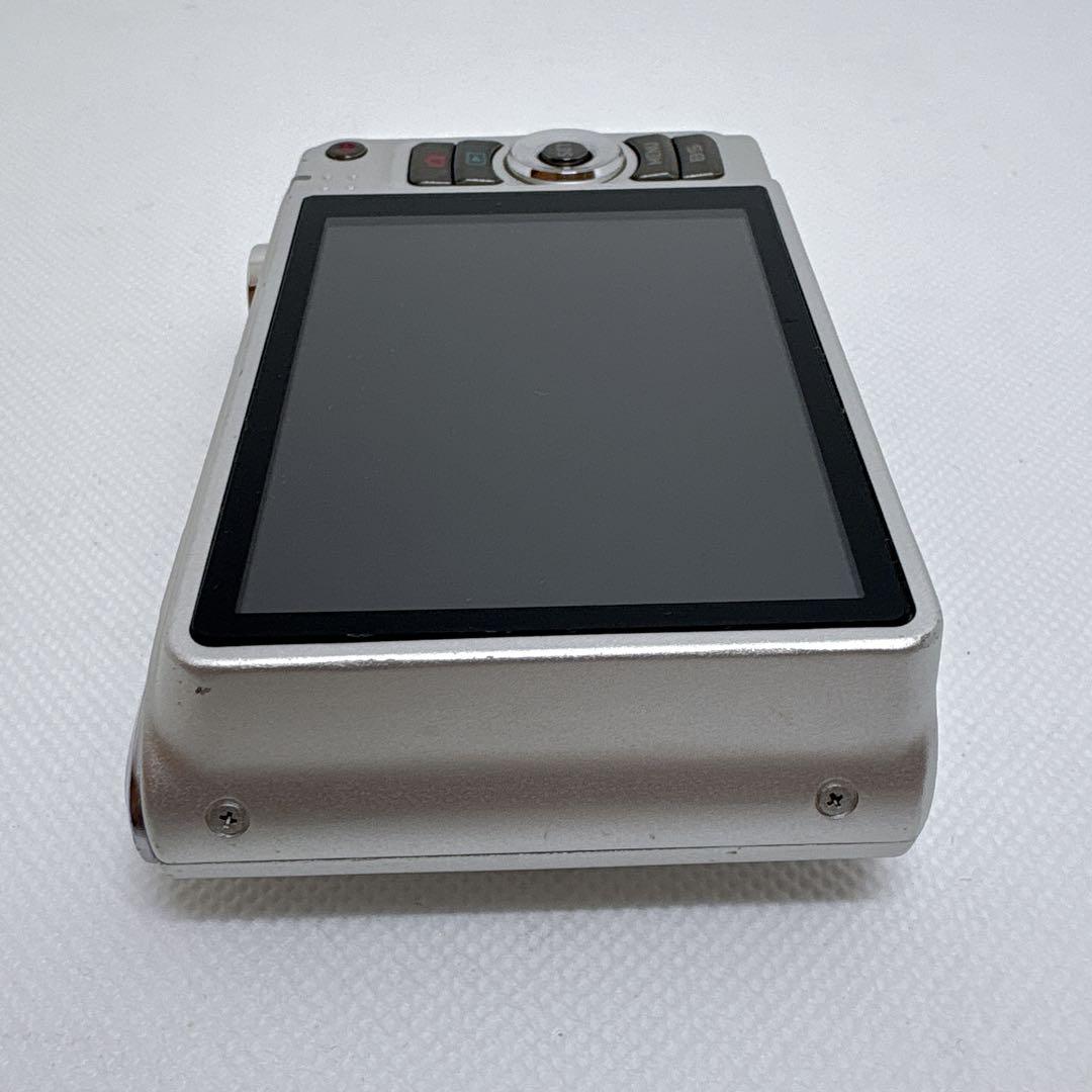 【箱付き】 CASIO EXILIM EX-H15 カシオ デジカメ シルバー