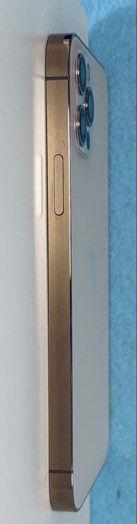 【美品！】Apple iPhone 12Pro ゴールド（本体のみ）