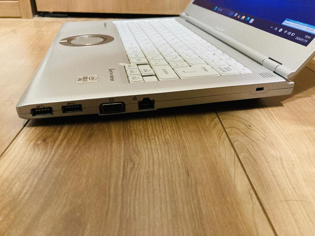 レッツノートLV9 / 256GB / 16GB / OFFICE2021