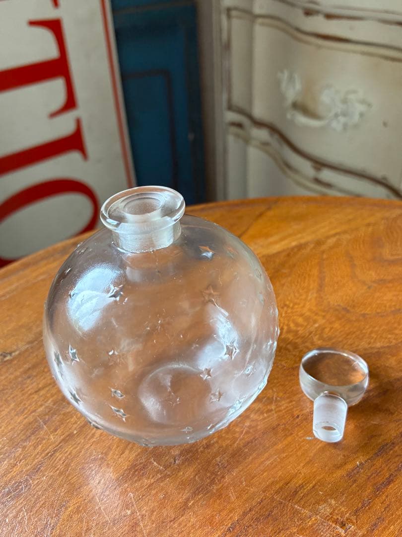 フランス　アンティーク　ガラス　パフューム　ボトル　香水瓶　ラリック　ビン　星