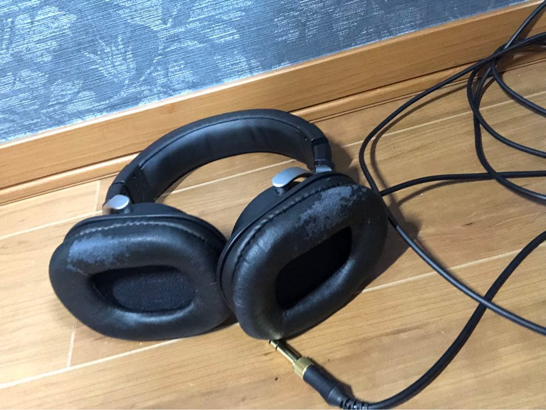 Yamaha オーバーイヤーヘッドフォン ブラック　HPH-MT8