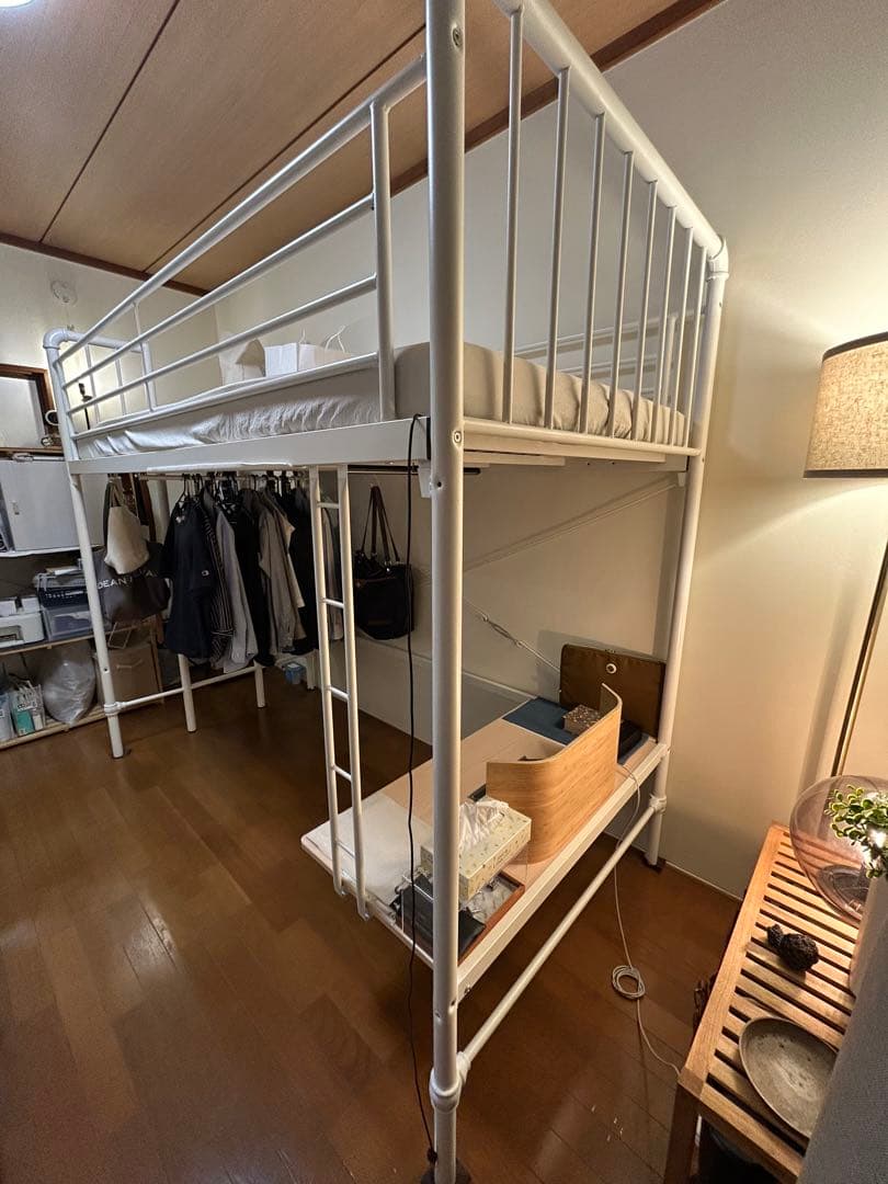 【美品】デスク付き　ロフトベッド　高さ180cmロータイプ★ホワイト