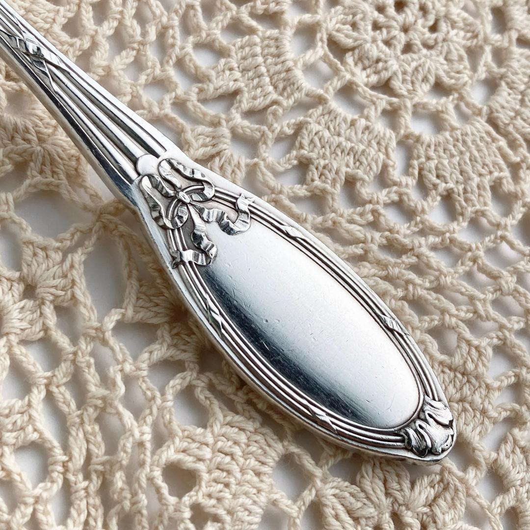 【MiMi】カトラリー２セットフランスアンティーク✨️可愛いリボンモチーフ