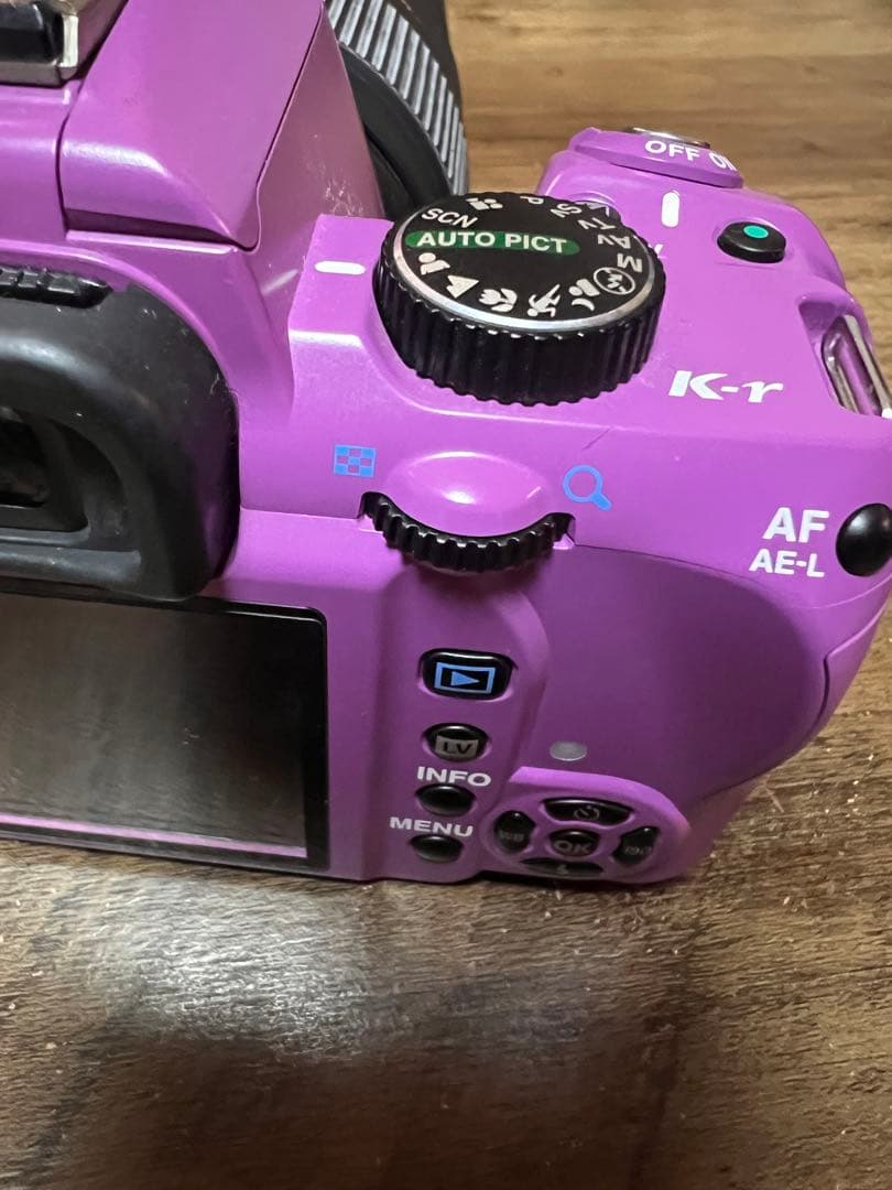 PENTAX デジタル一眼レフカメラ パープル　限定からー　レアカラー　カメラ