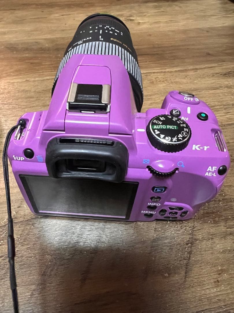 PENTAX デジタル一眼レフカメラ パープル　限定からー　レアカラー　カメラ