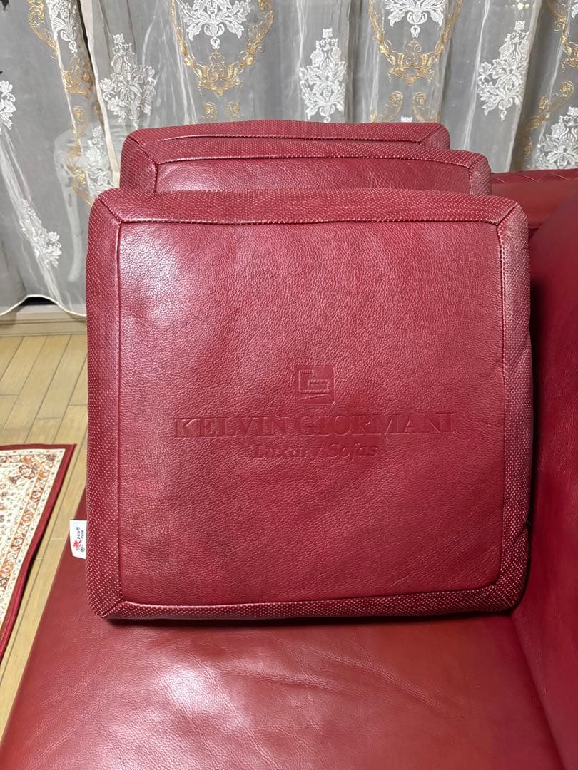 最終値下げおしゃれでモダンなワイン色赤い総革レザー3人掛けソファ