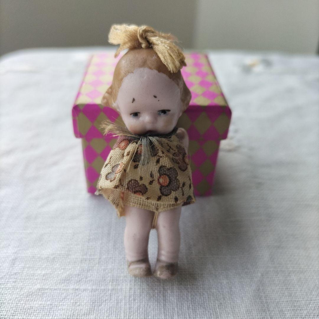 ドイツ　アンティーク　HERTWIG ミニチュアビスクドール　女の子
