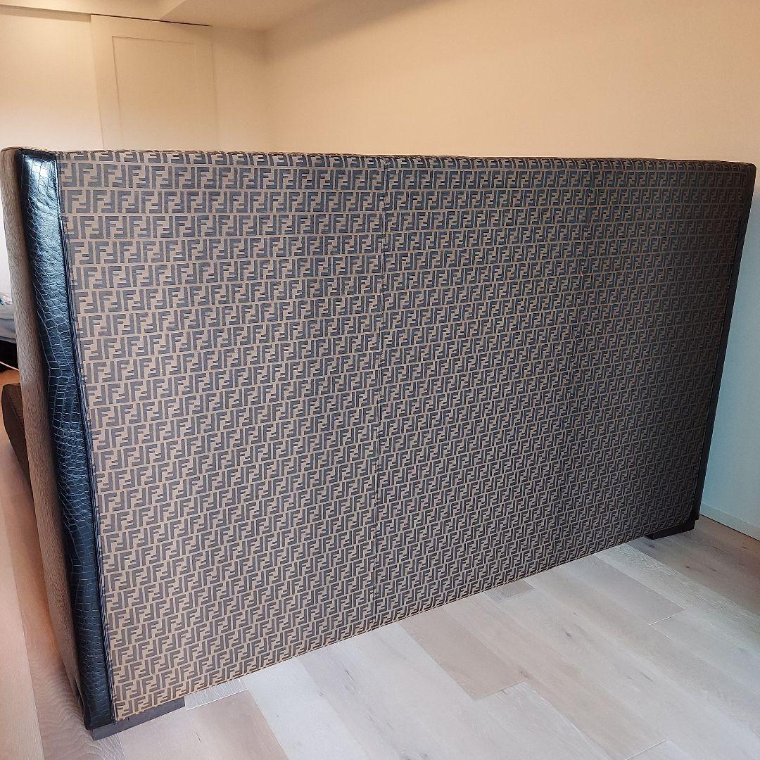 FENDI CASA フェンディカーサ ズッカ柄 キングサイズ ベッド