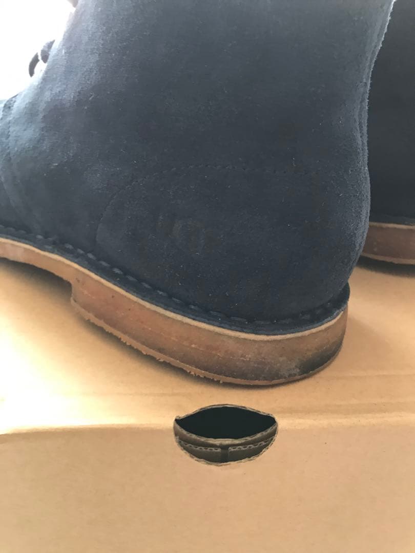靴 UGG
